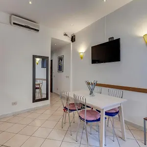  Apartment Zalinda By Mamo Italy