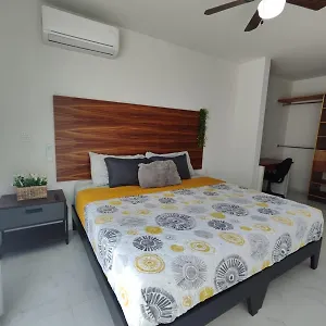 https://departamento-a-media-cuadra-del-malecn.mazatlan-hotels.com